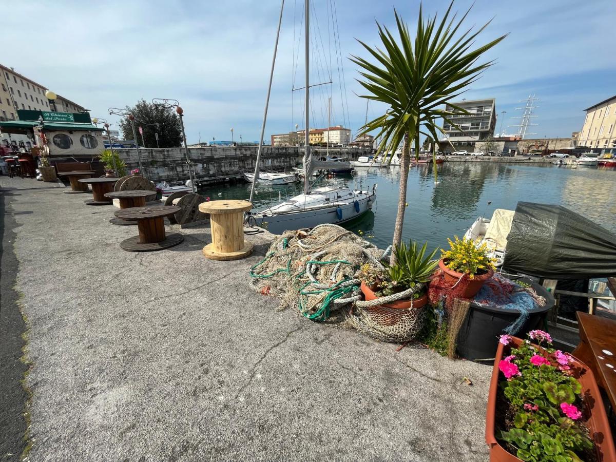 Kasia Porta Sul Mare Di Livorno Free Parking Екстер'єр фото