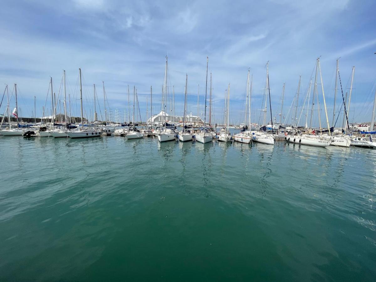 Kasia Porta Sul Mare Di Livorno Free Parking Екстер'єр фото
