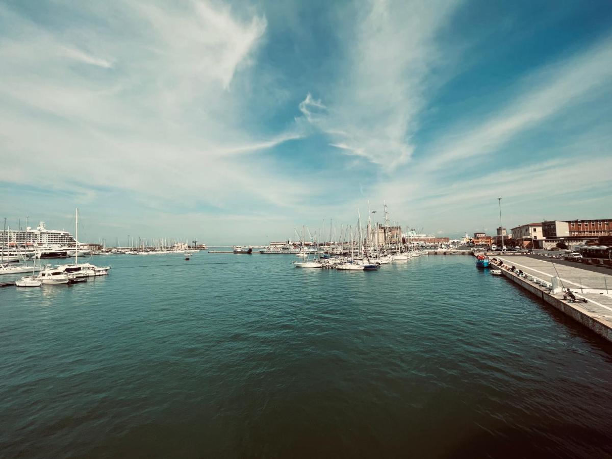 Kasia Porta Sul Mare Di Livorno Free Parking Екстер'єр фото