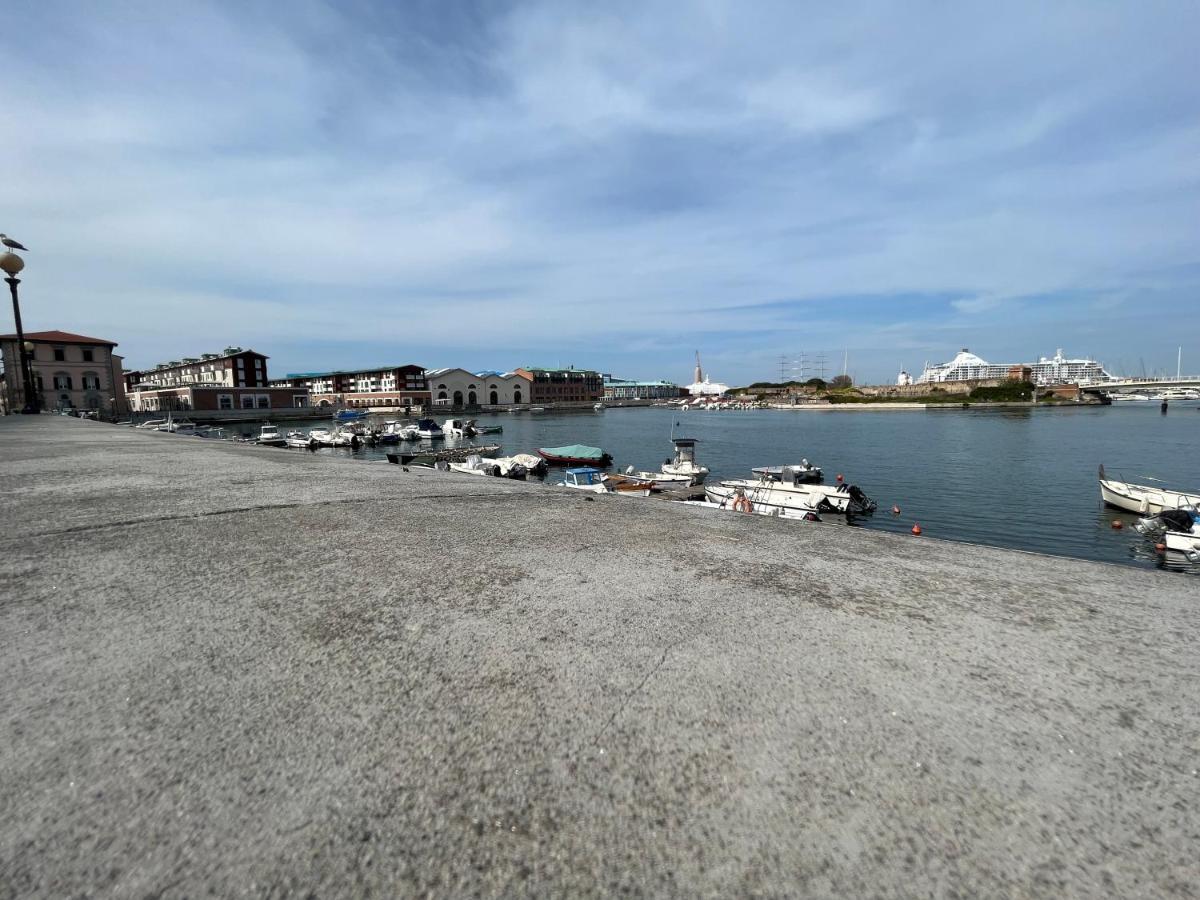 Kasia Porta Sul Mare Di Livorno Free Parking Екстер'єр фото