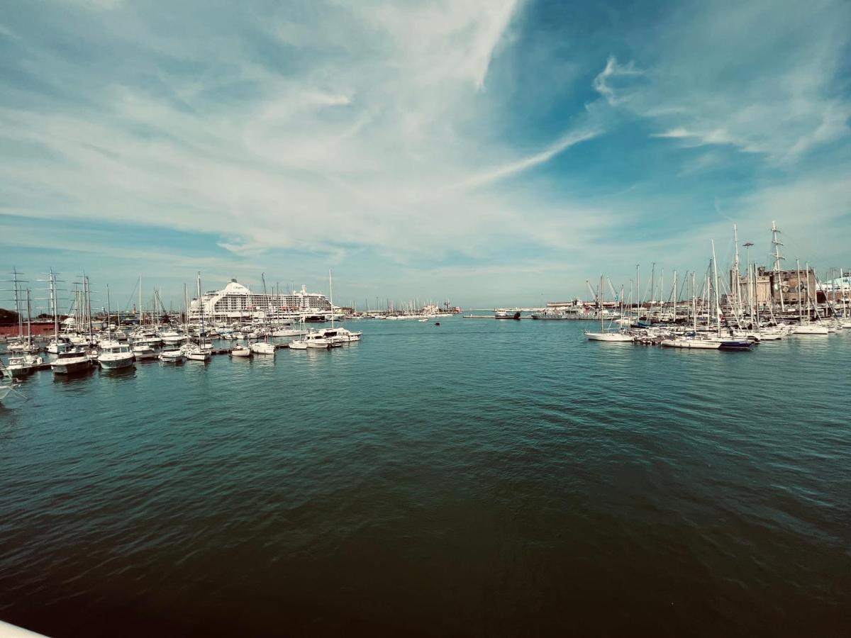 Kasia Porta Sul Mare Di Livorno Free Parking Екстер'єр фото